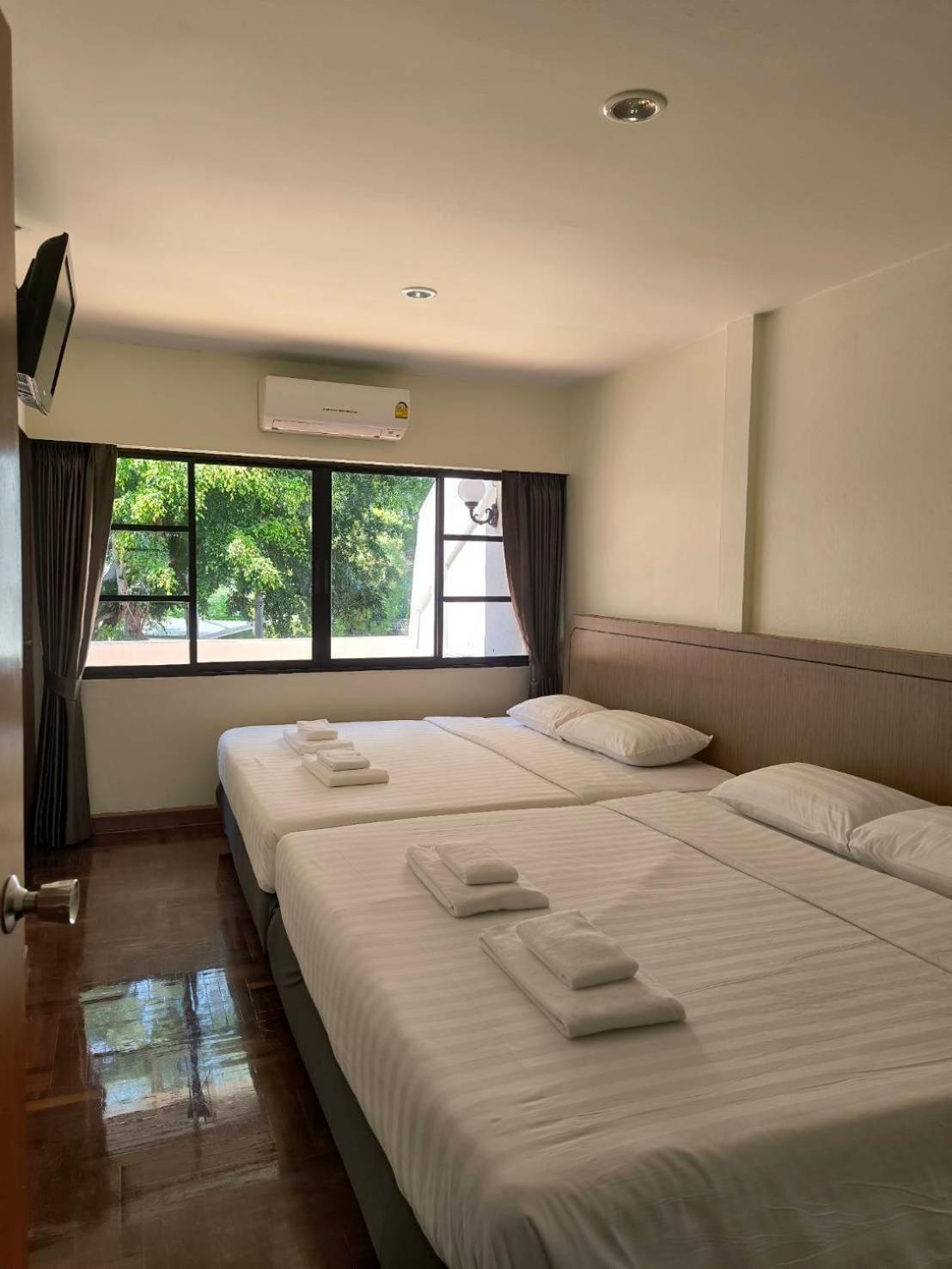 Pattaya Park Beach Resort Extérieur photo